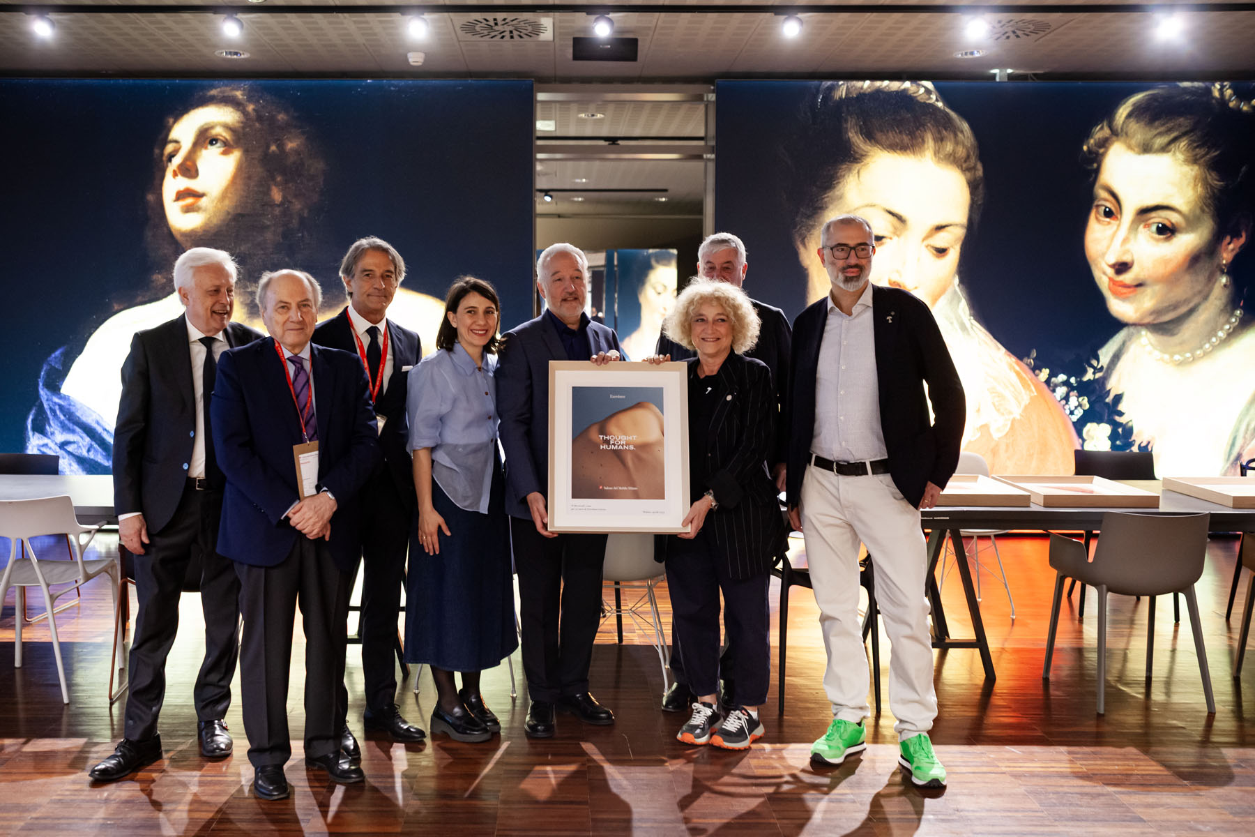 Martinelli Luce récompensé pour 30 ans de présence à Euroluce